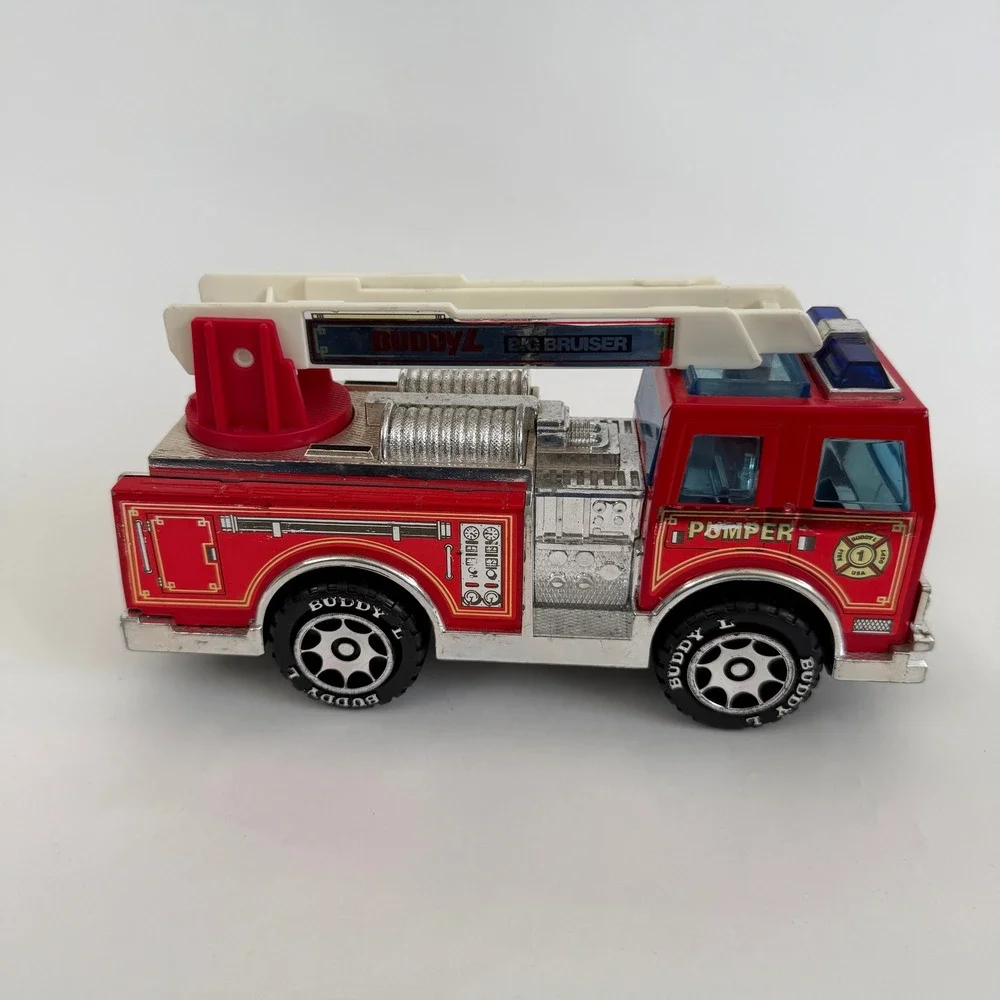 Vintage 1989 Buddy L Big Bruiser Pumper Fire Truck Ladder Lights & Sound Toy 10